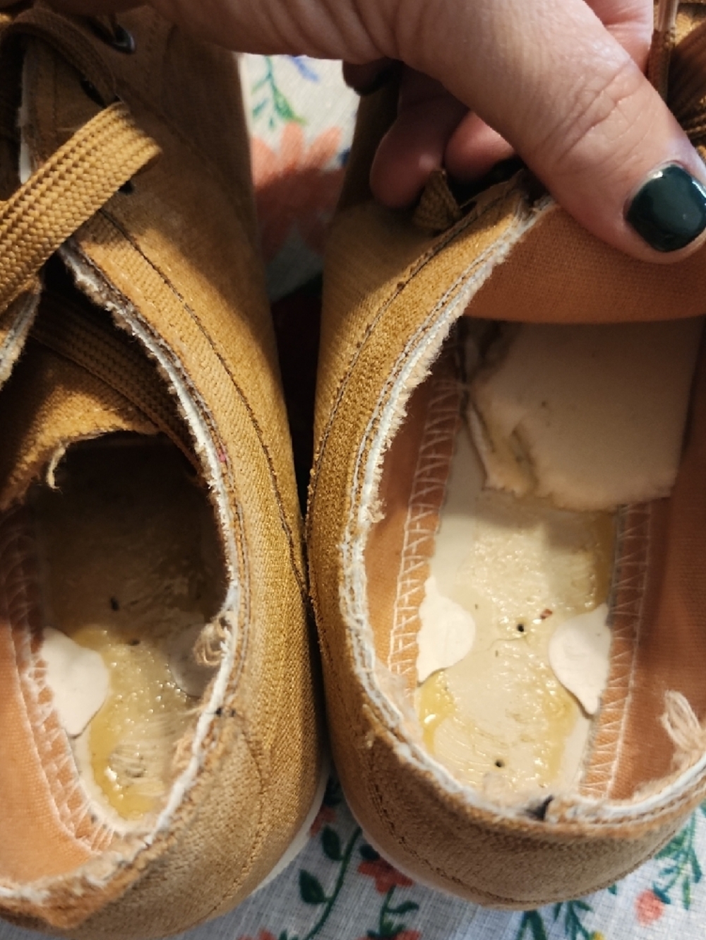 Women’s Casual Tan Canvas Sneakers - Lace-Up Comfort - Picture 5 of 5